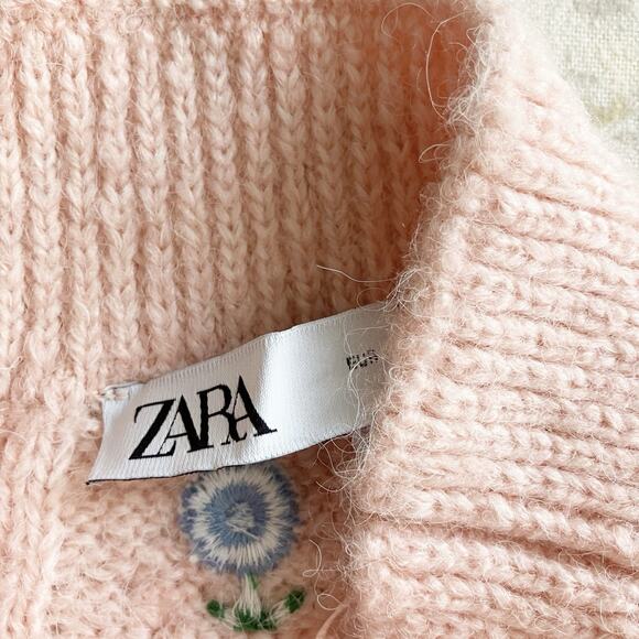 Zara Small Knit Tube Top Pink Floral Embroidered Sweater - Picture 4 of 8